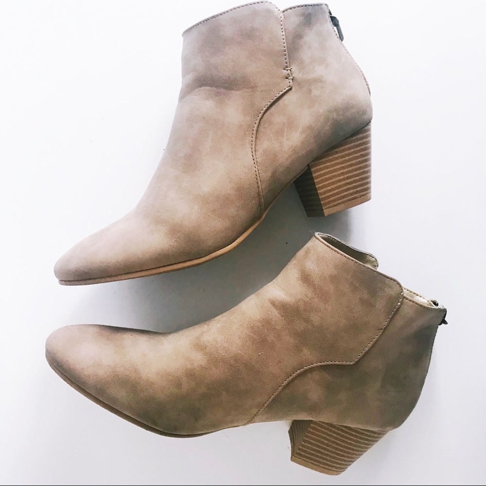 Qupid | Tan Ankle Booties | Block Heel
